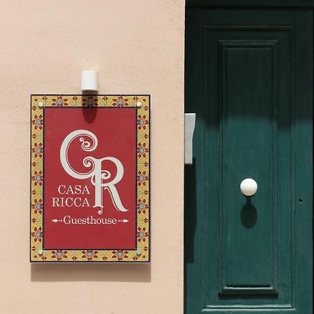Casa Ricca Bed & Breakfast Сейнт Полс Бей Екстериор снимка